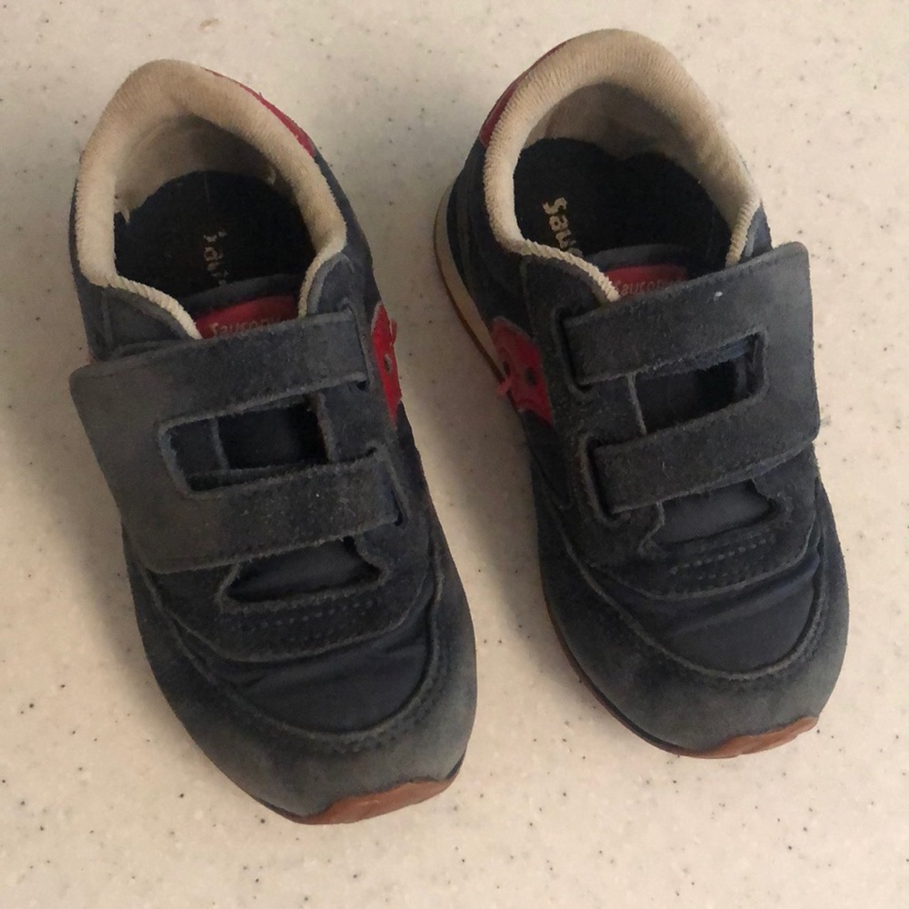 8.5 W saucony toddler shoes